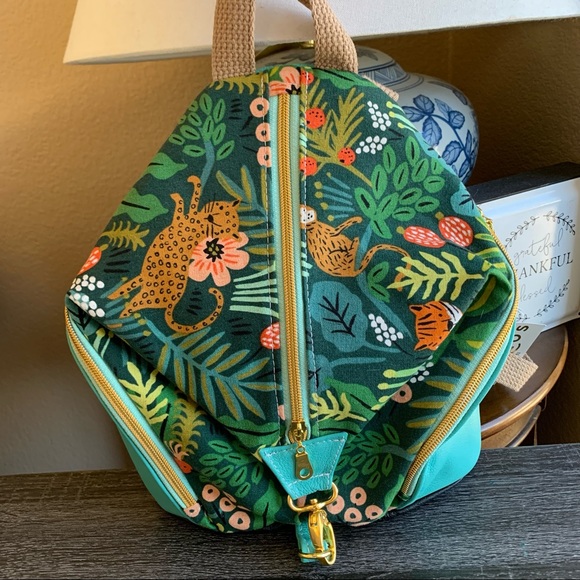 TwoLeos Design Jungle Print Canvas Backpack - Picture 1 of 8